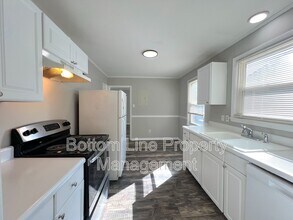 1529 Newcastle St in Charlotte, NC - Building Photo - Building Photo