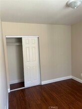 626 W 59th Pl in Los Angeles, CA - Building Photo - Building Photo