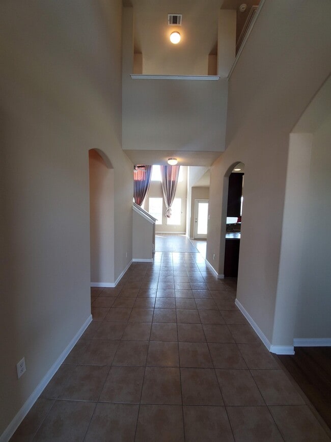 501 Dinge Bay Dr in Round Rock, TX - Building Photo - Building Photo