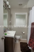 5516 W 70th St in Prairie Village, KS - Building Photo - Building Photo