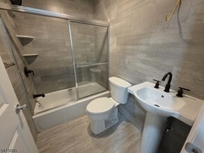 260 Trenton Ave in Paterson, NJ - Building Photo - Building Photo