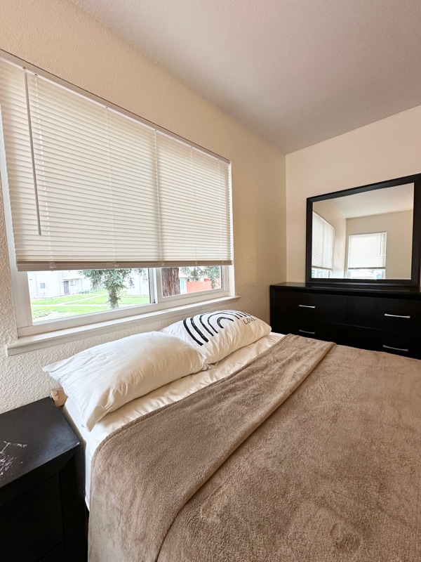 1960 Grande Cir in Fairfield, CA - Building Photo - Building Photo