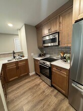 30 Wolf Rd in Lebanon, NH - Building Photo - Building Photo