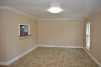 1108 Boston St in Deer Park, TX - Building Photo - Building Photo