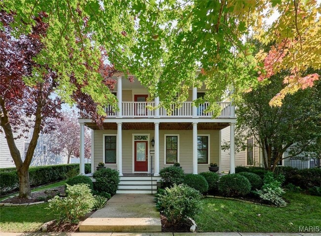 property at 3214 S Canal Way