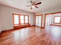 2112 State Ave photo'