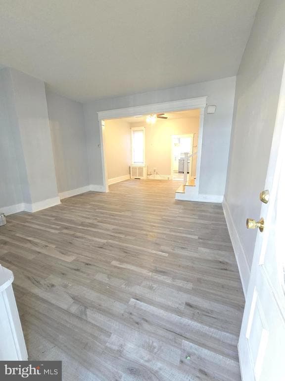 property at 1726 N Lindenwood St