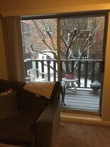 35 Westgate Rd, Unit 4 in Boston, MA - Building Photo