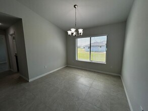 1626 NW 42nd Pl in Cape Coral, FL - Building Photo - Building Photo