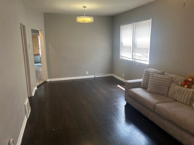 5437 S Seeley Ave in Chicago, IL - Building Photo - Building Photo