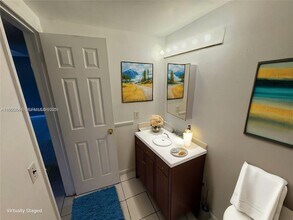 3710 NW 21st St in Lauderdale Lakes, FL - Building Photo - Building Photo