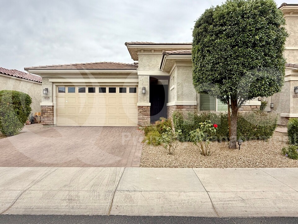 16508 N 2nd Dr in Phoenix, AZ - Building Photo