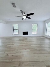 1011 Hamblen Rd in Houston, TX - Building Photo - Building Photo