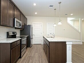 411 Parkline Dr in Georgetown, TX - Foto de edificio - Building Photo