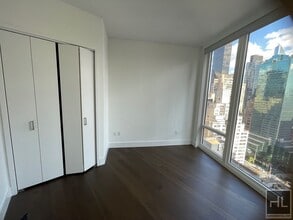 1 Bedroom Unit in Turtle Bay in New York, NY - Building Photo - Building Photo