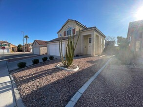 7511 Mycroft Ct in Las Vegas, NV - Building Photo - Building Photo