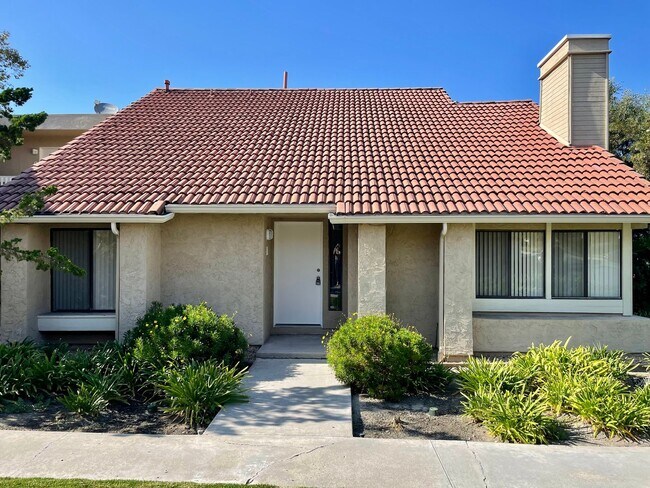179 Avenida Las Brisas in Oceanside, CA - Building Photo - Building Photo
