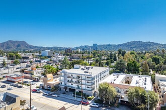 Camarillo Residentials in North Hollywood, CA - Building Photo - Building Photo