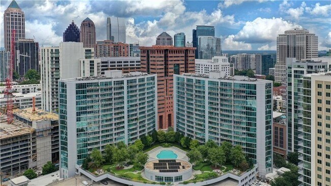 property at 44 Peachtree Pl NW