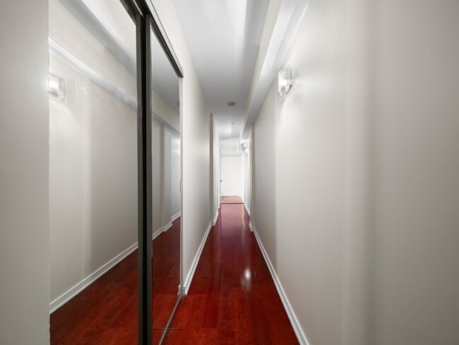 2222 Detroit Ave, Unit 306 in Cleveland, OH - Building Photo - Building Photo