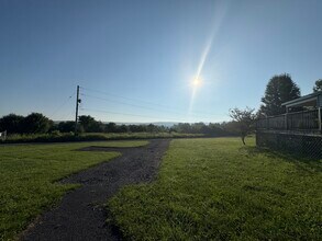 54 Bald Hill Rd, Unit Apartment 2 in Spencer, NY - Foto de edificio - Building Photo