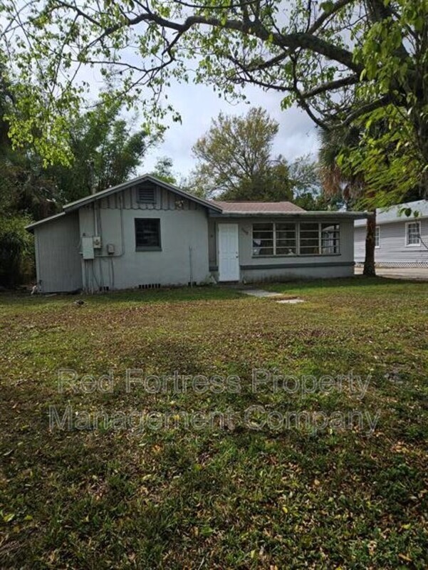 2642 Second St in Ft. Myers, FL - Building Photo - Building Photo