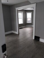 2647 White St in Dubuque, IA - Building Photo