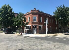 2734 W 18th St, Unit 2R in Chicago, IL - Building Photo