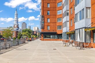 Element 250 in Hartford, CT - Foto de edificio - Building Photo
