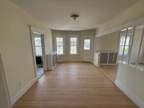 675 Humphrey St in Swampscott, MA - Building Photo - Building Photo