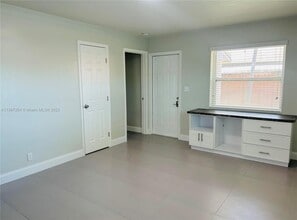 1835 Scott St in Hollywood, FL - Building Photo - Building Photo