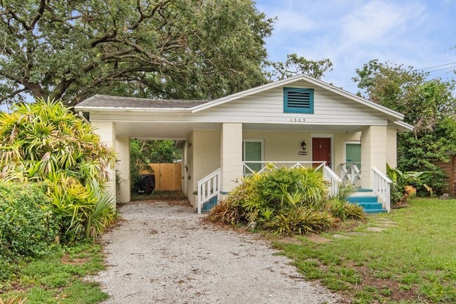 1509 Hillside Dr in Tampa, FL - Building Photo - Building Photo