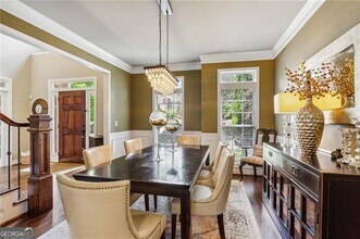 1124 Promontory Dr in Marietta, GA - Building Photo - Building Photo