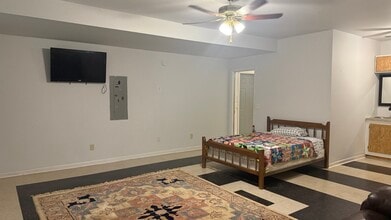 420 Cartersville St in Ball Ground, GA - Building Photo - Building Photo