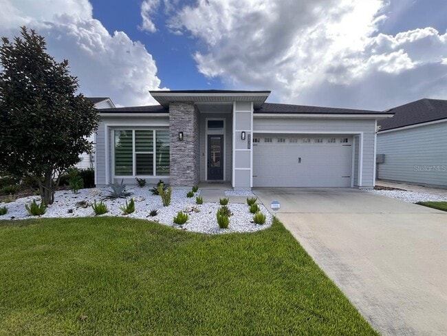 property at 12149 SW 33rd Pl