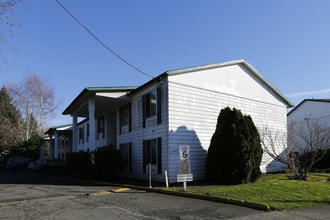 Kenneth Alan Apartments in Portland, OR - Foto de edificio - Building Photo