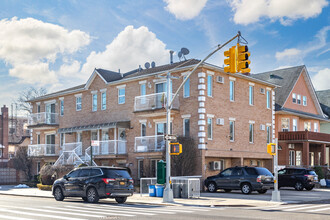 2056 Benson Ave in Brooklyn, NY - Building Photo - Building Photo