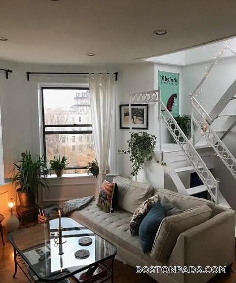 384 Commonwealth Avenue, Unit 61