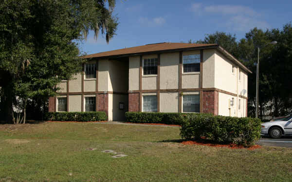 Lake Fredrica Townhomes in Orlando, FL - Building Photo - Building Photo