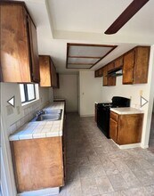 21640 Brook Dr in Tehachapi, CA - Building Photo - Building Photo