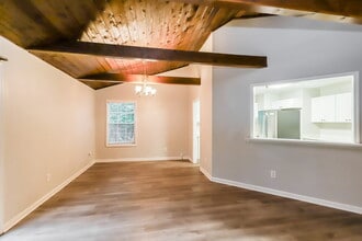 2429 Chauncey Ln in Marietta, GA - Building Photo - Building Photo