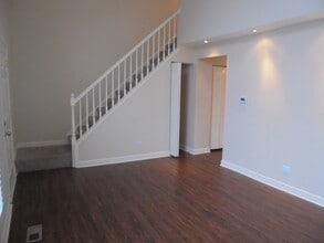 3335 Southport Dr in Island Lake, IL - Building Photo - Building Photo