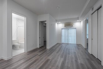 Urban Flats in Edmonton, AB - Building Photo - Interior Photo