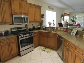 334 Mestre Pl in Nokomis, FL - Building Photo - Building Photo
