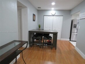 11840 NE 19th Dr in North Miami, FL - Building Photo - Building Photo