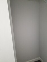 4644 W Gladys Ave in Chicago, IL - Building Photo - Building Photo