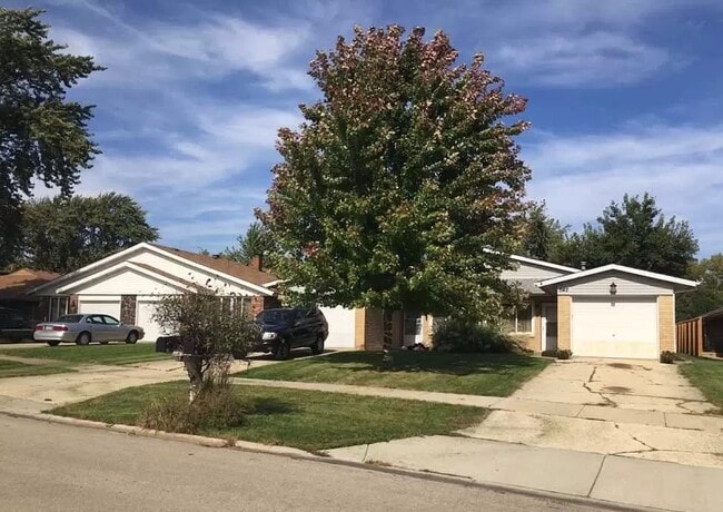 540 Charles St, Unit 540 in Lockport, IL - Building Photo - Building Photo