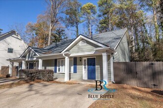 1143 Love St in Smyrna, GA - Building Photo - Building Photo