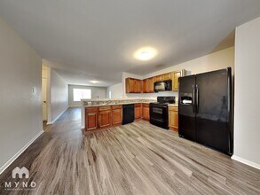 9208 Pleasant Valley Dr in Alexander, AR - Foto de edificio - Building Photo