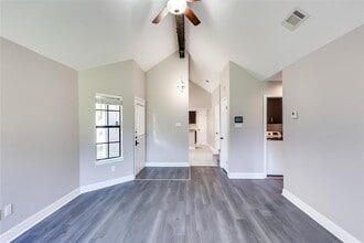 1143 Orchard Park Cir in Pflugerville, TX - Building Photo - Building Photo